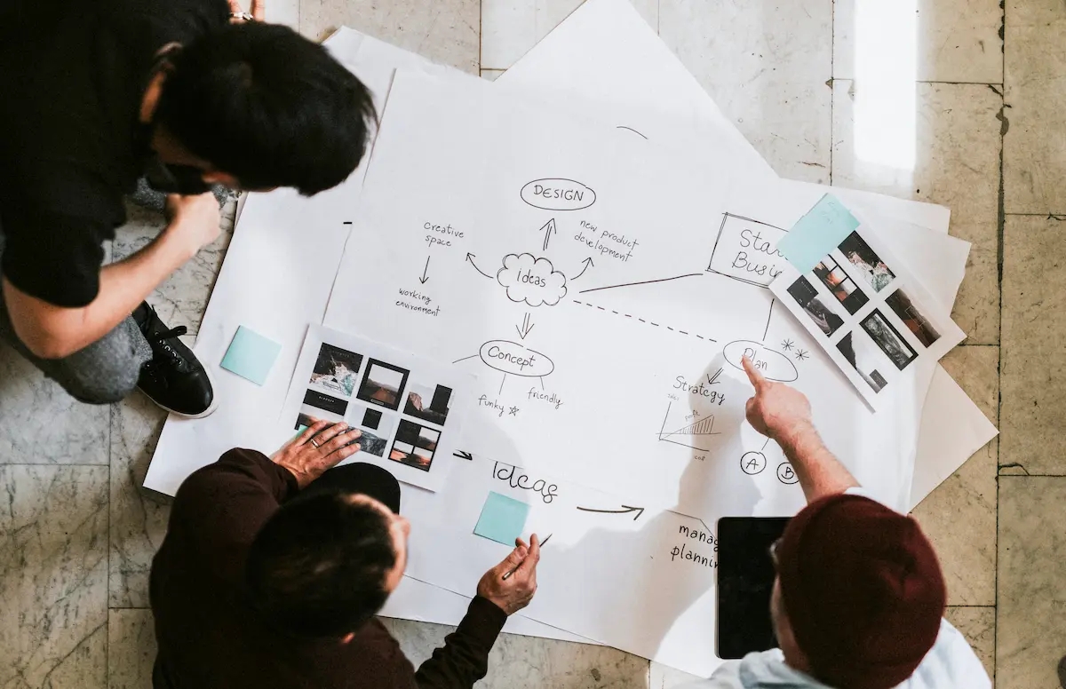 Microservice Architecture for Large Projects: Why Urelaa Soft is the Ideal Partner image